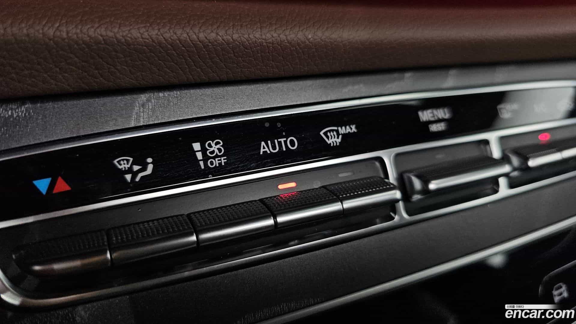 E-Class Mercedes-Benz 2022.10-OPTION-022