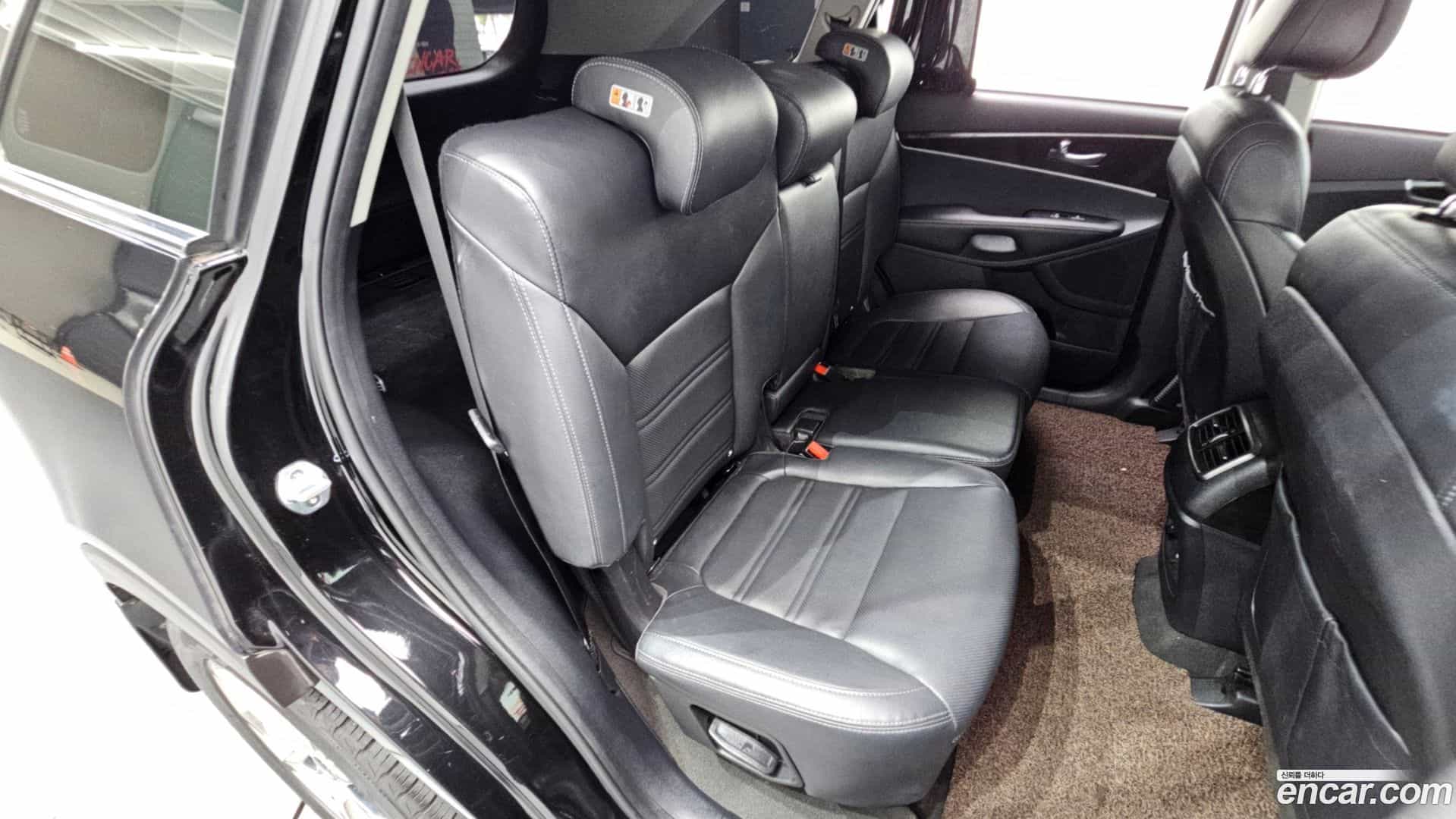 Sorento Kia 2017.7-OPTION-015