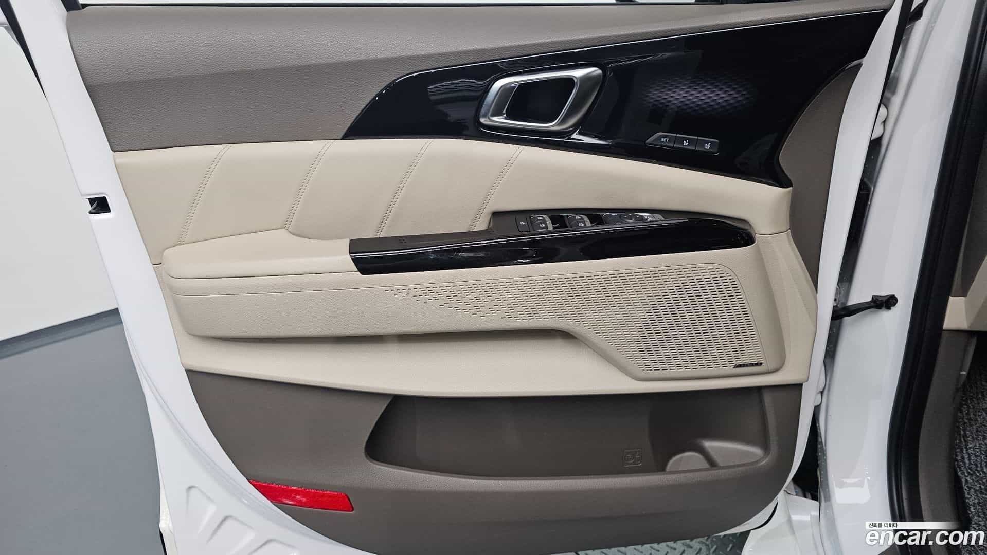 Canival Kia 2021.4-INNER-034