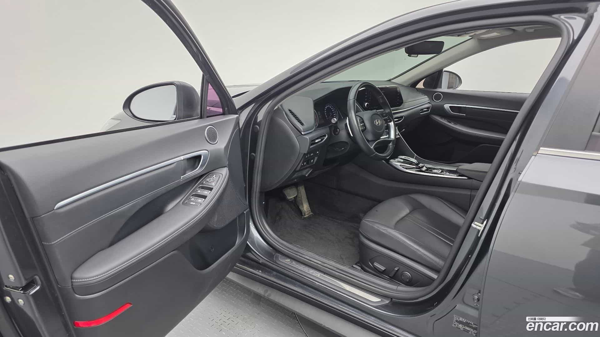 Sonata Hyundai 2021.4-INNER-010