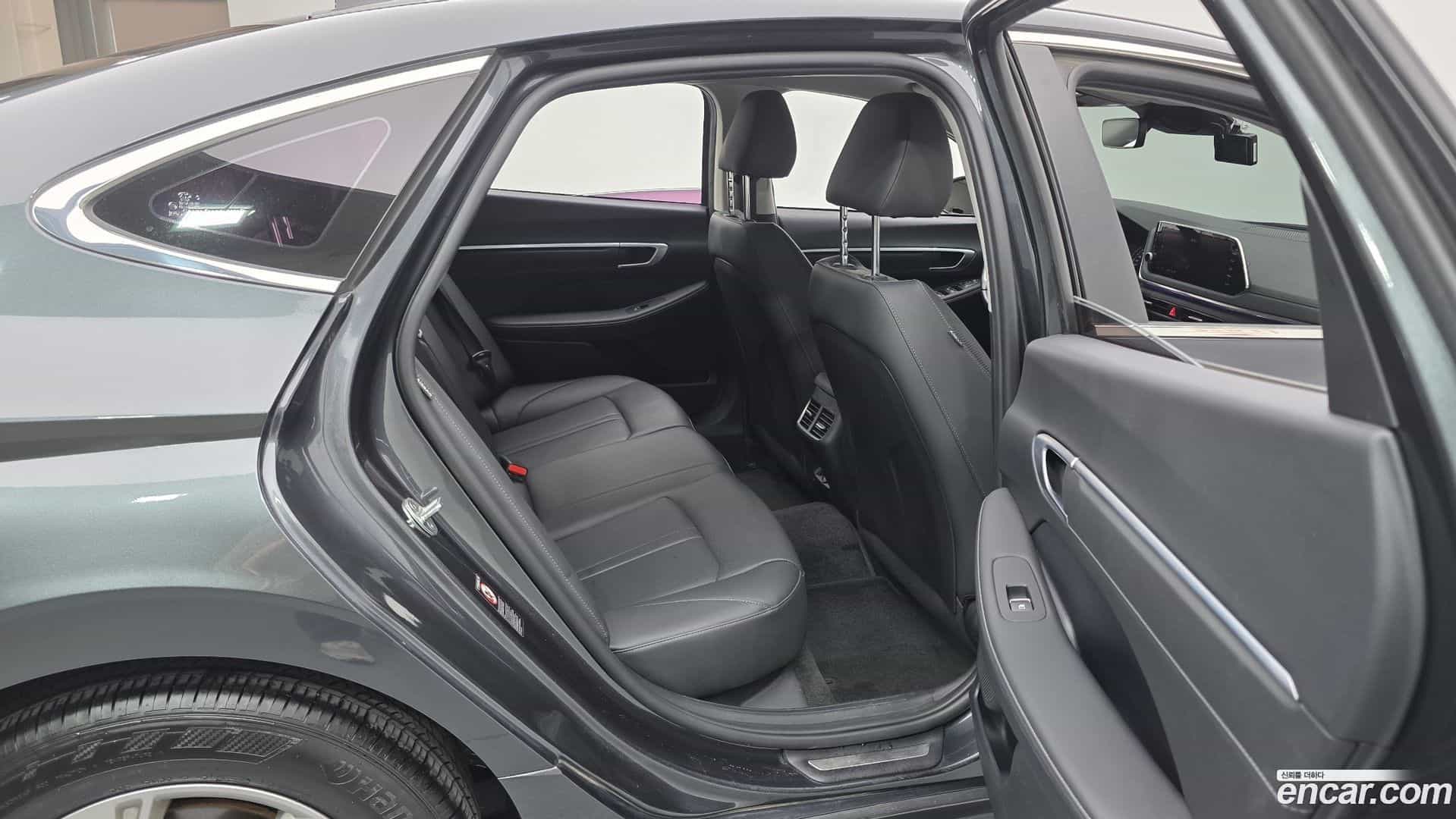 Sonata Hyundai 2021.4-OPTION-015