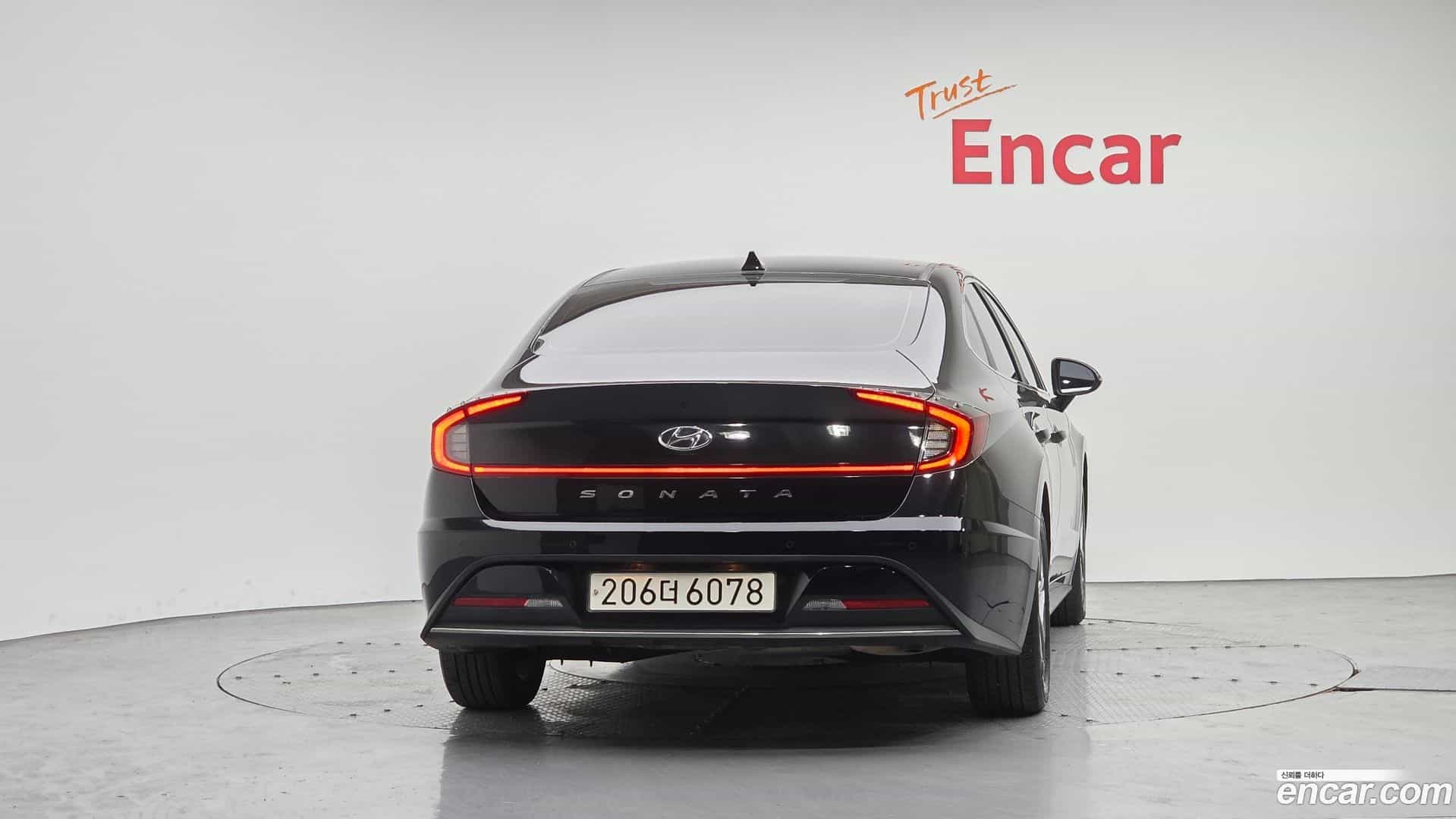Sonata Hyundai 2022.1-OUTER-004