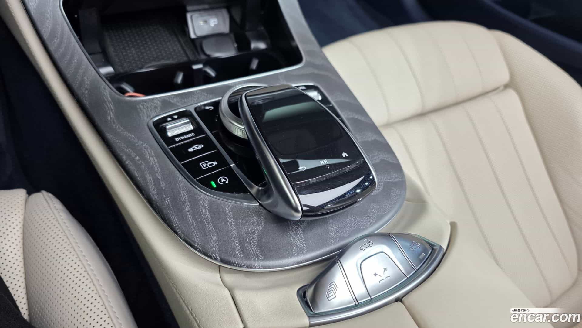 E-Class Mercedes-Benz 2023.10-OPTION-023