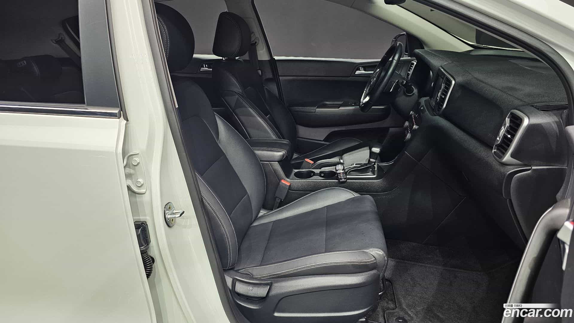 Sportage Kia 2016.11-INNER-010