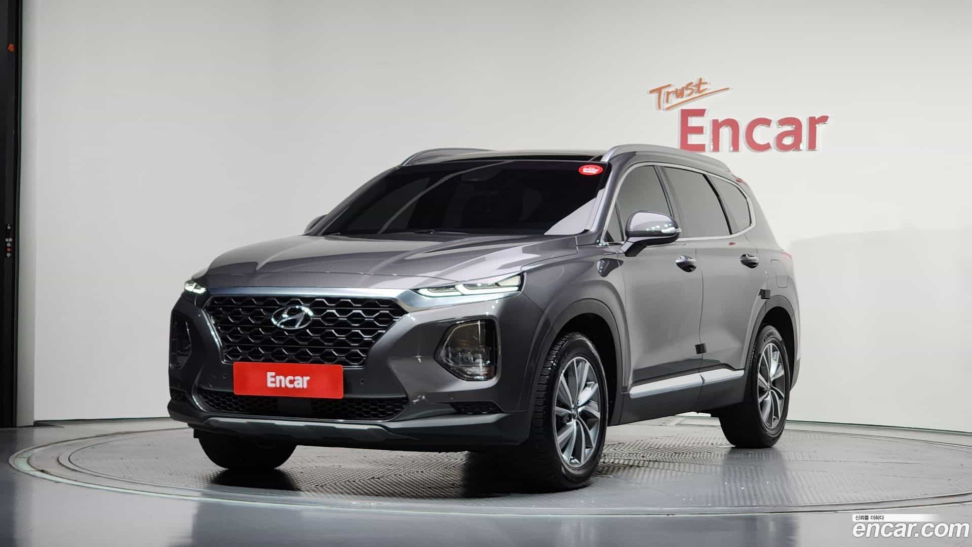 Santafe Hyundai 2019.5-OUTER-001
