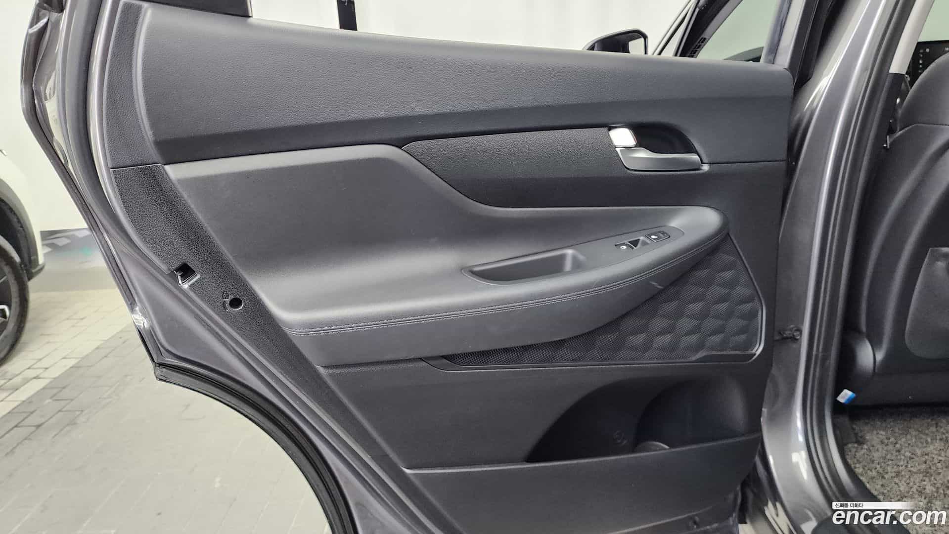 Santafe Hyundai 2019.5-INNER-035