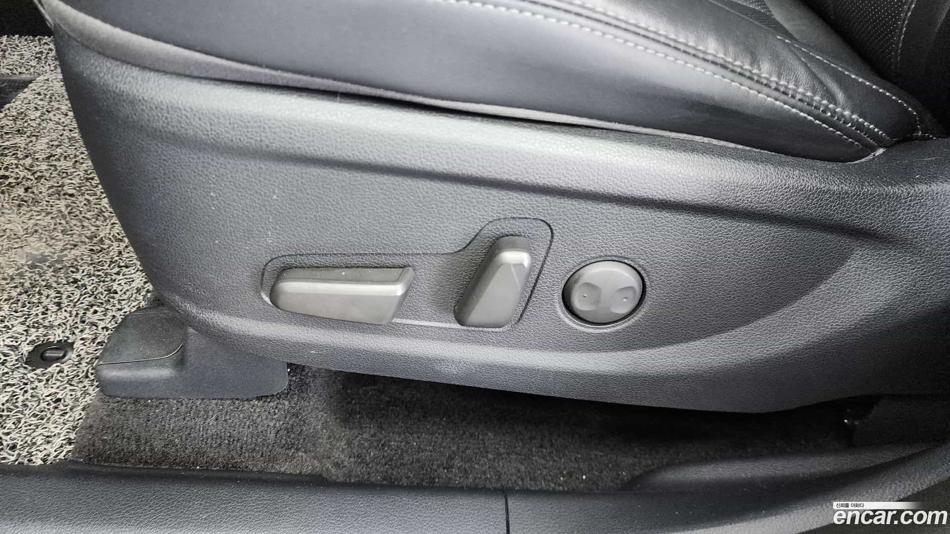 Santafe Hyundai 2019.5-OPTION-044