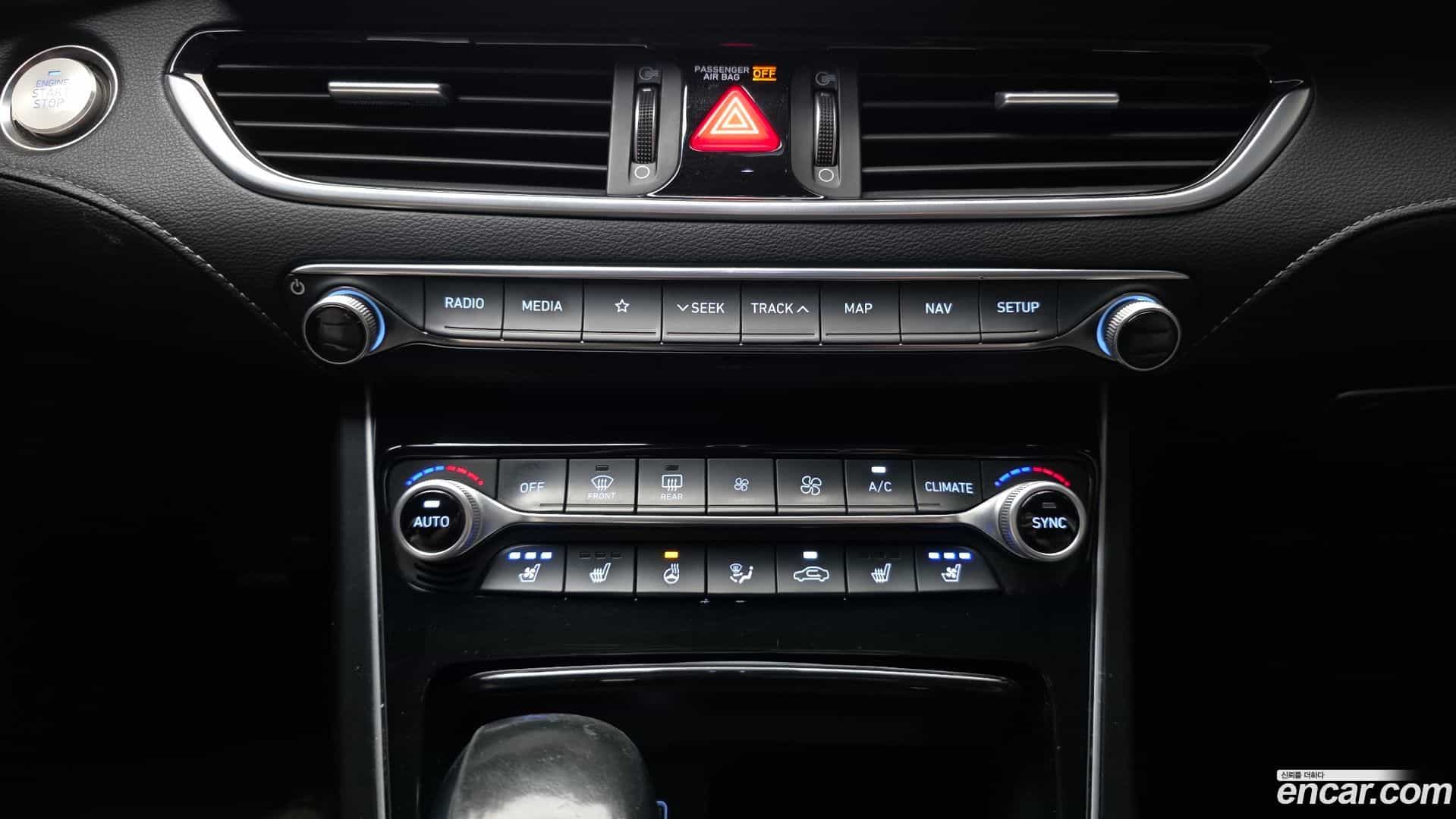 Grandeur Hyundai 2018.7-OPTION-020