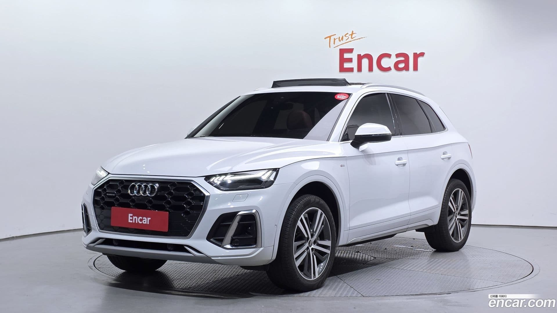 Main__Slider__Photo:Q5 Audi 2022.2-0