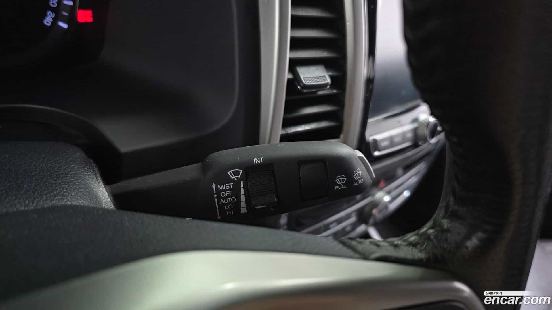 Rexton KG Mobility 2019.6-OPTION-021