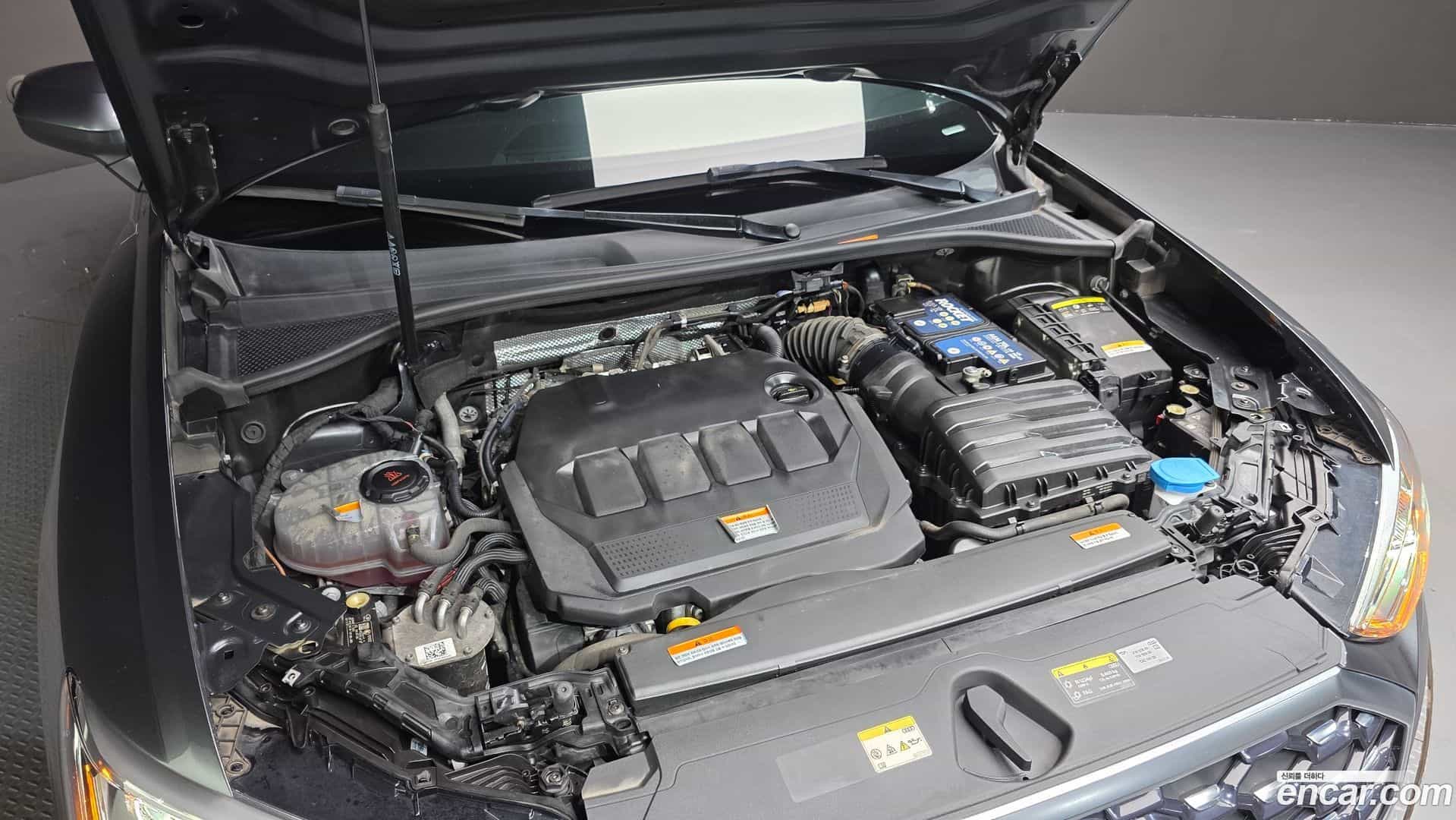 Q3 Audi 2023.0-OPTION-042