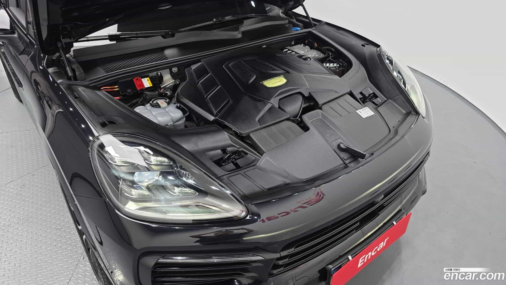 Cayenne Porsche 2021.3-OUTER-006