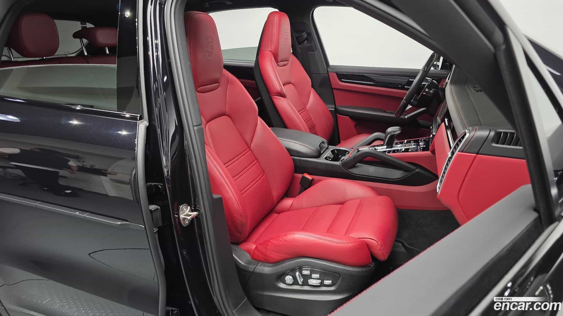 Cayenne Porsche 2021.3-OPTION-016