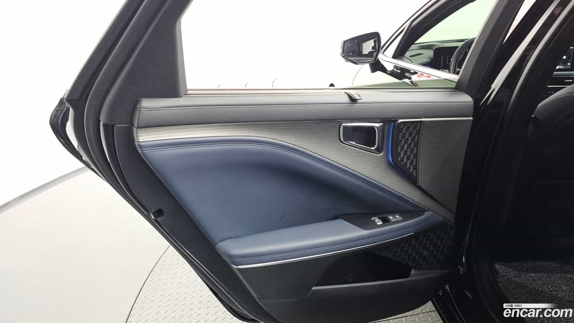 K8 Kia 2024.11-INNER-035