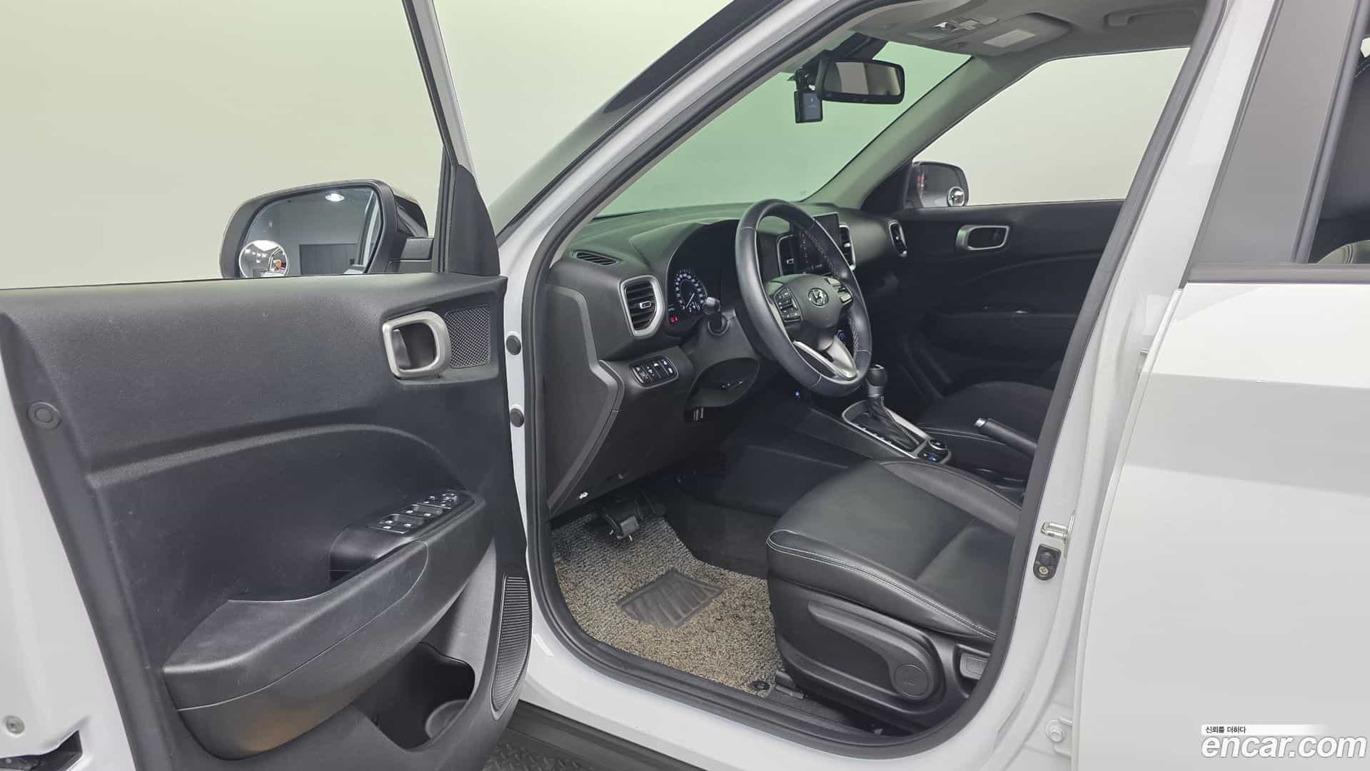 Venue Hyundai 2020.10-OPTION-015