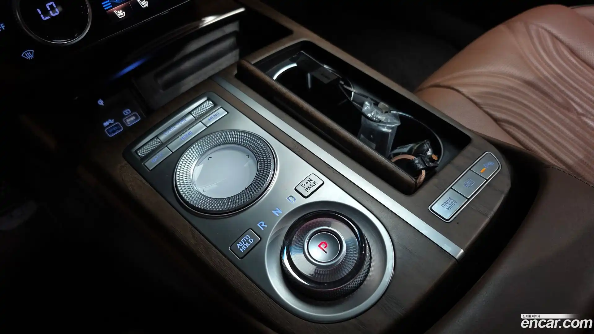 G80 Genesis 2021.10-INNER-009