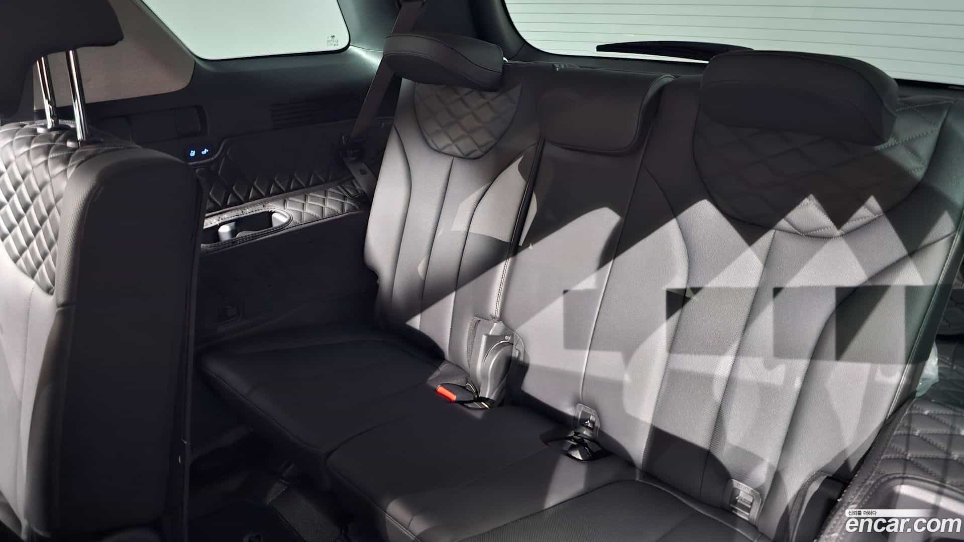 Palisade Hyundai 2022.2-INNER-036