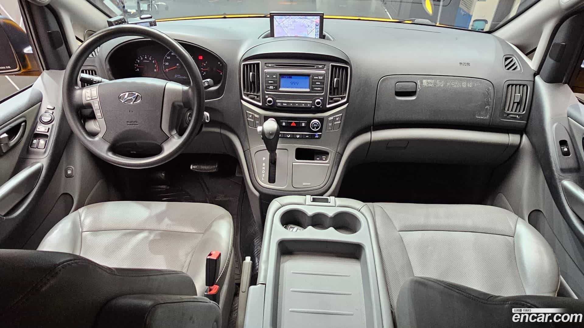 Starex Hyundai 2018.8-INNER-007
