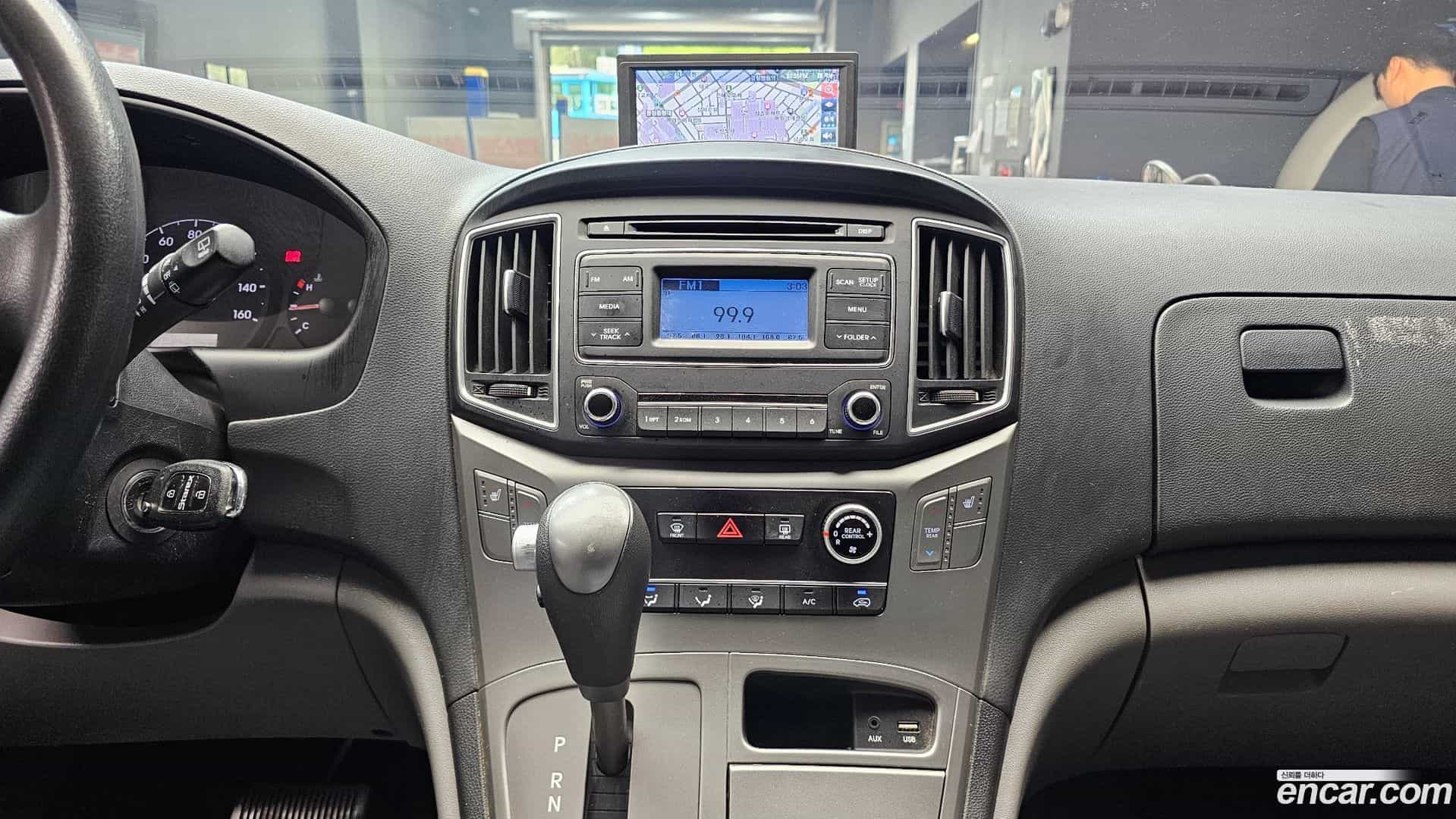 Starex Hyundai 2018.8-OPTION-018