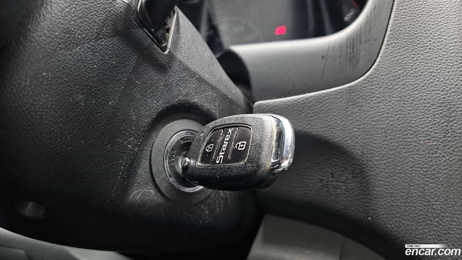 Starex Hyundai 2018.8-OPTION-044