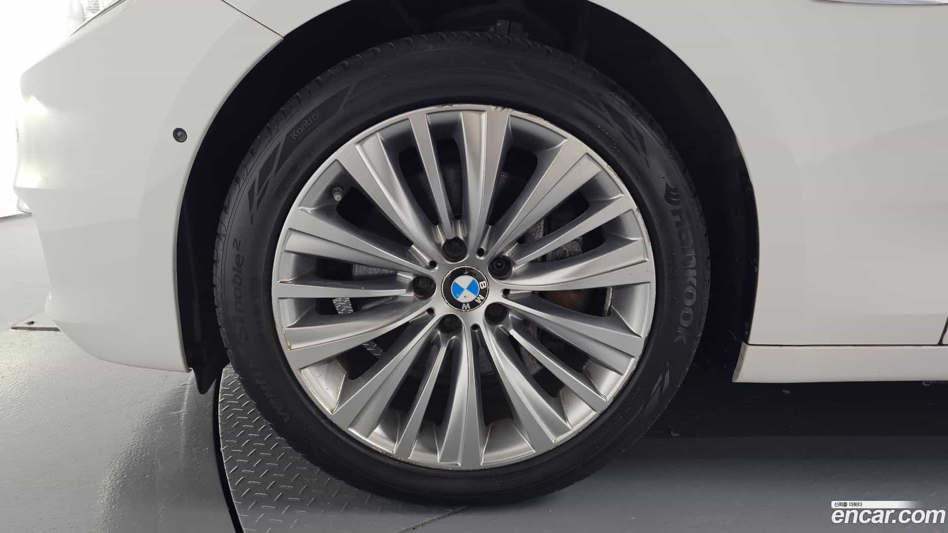 Gran Turismo BMW 2014.8-OUTER-005