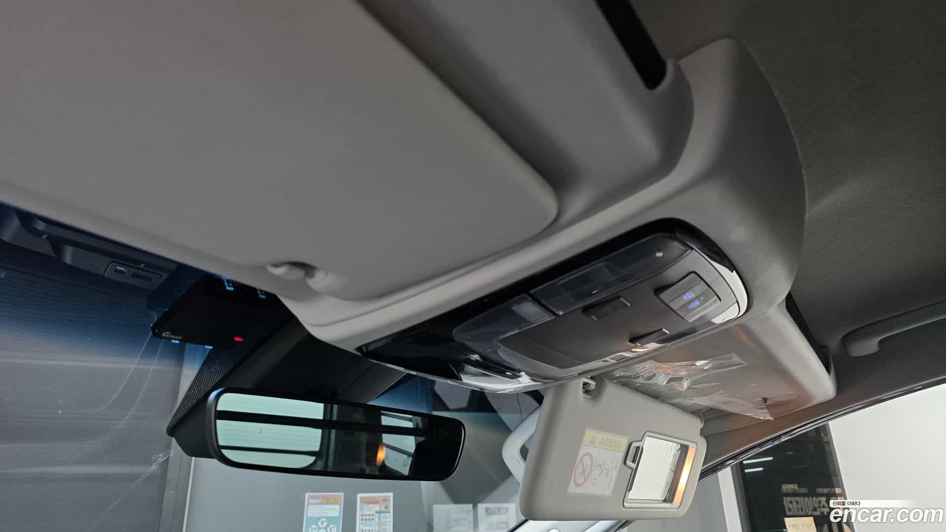 Staria Hyundai 2023.3-OPTION-023