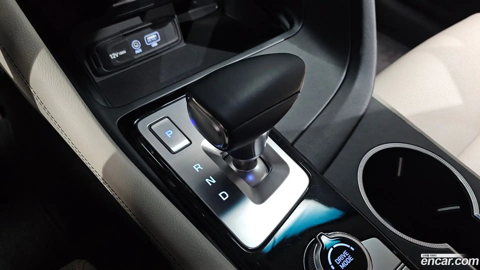 G70 Genesis 2017.10-INNER-009