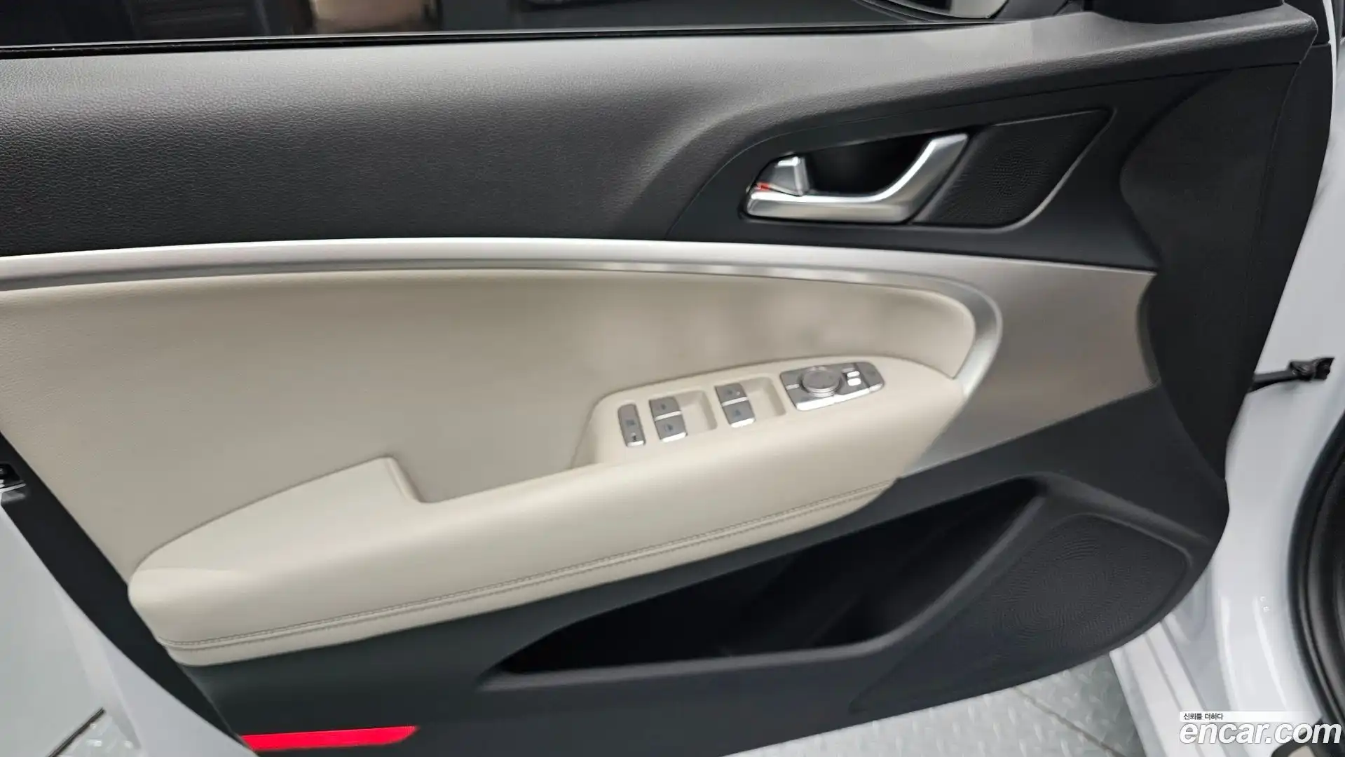 G70 Genesis 2017.10-INNER-034