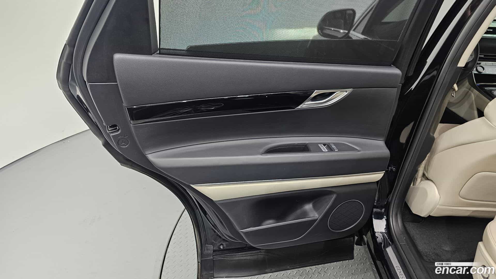 GV80 Genesis 2022.8-INNER-035