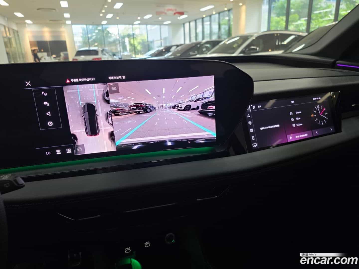 Q6 e-tron Audi 2025.7-OPTION-016