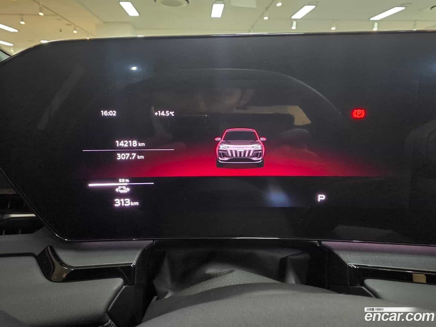 Q6 e-tron Audi 2025.7-OPTION-024