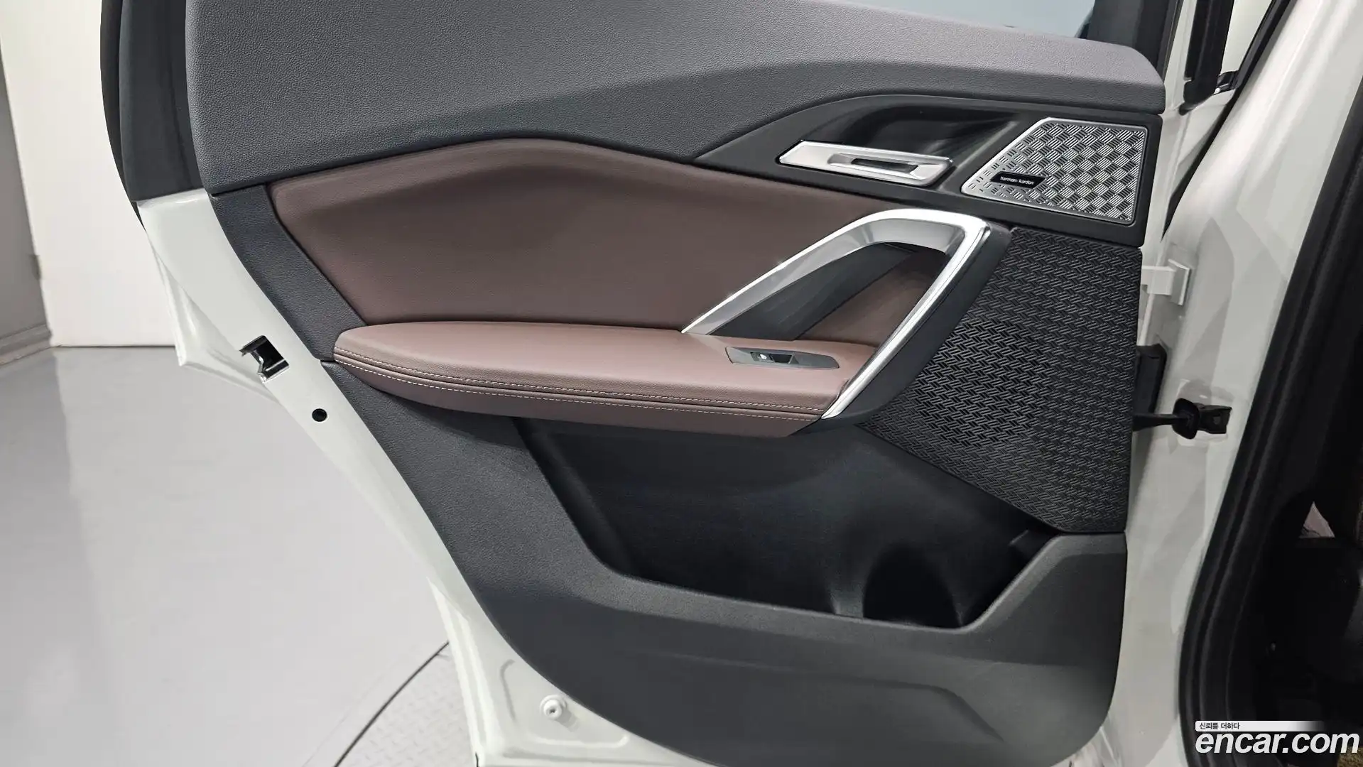 X1 BMW 2024.5-INNER-035