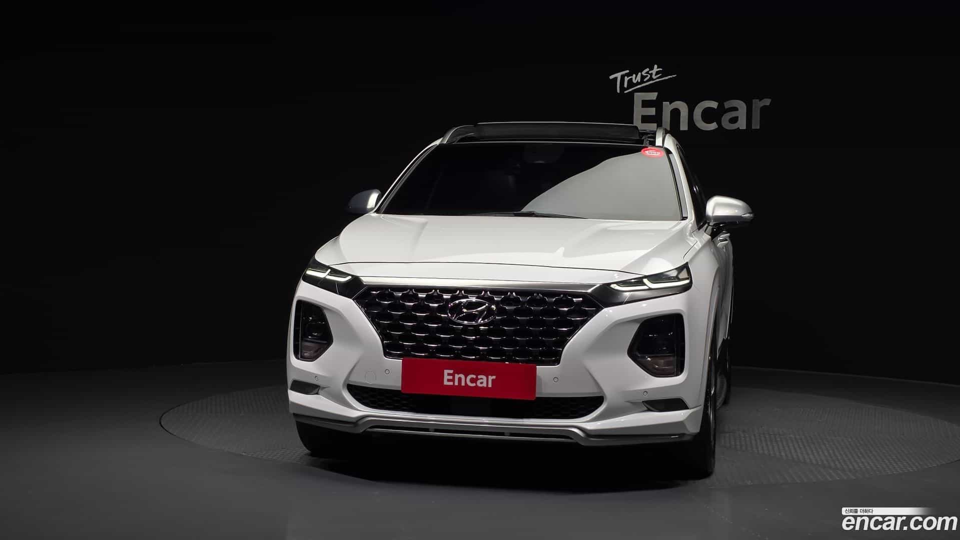 Santafe Hyundai 2018.8-OUTER-003