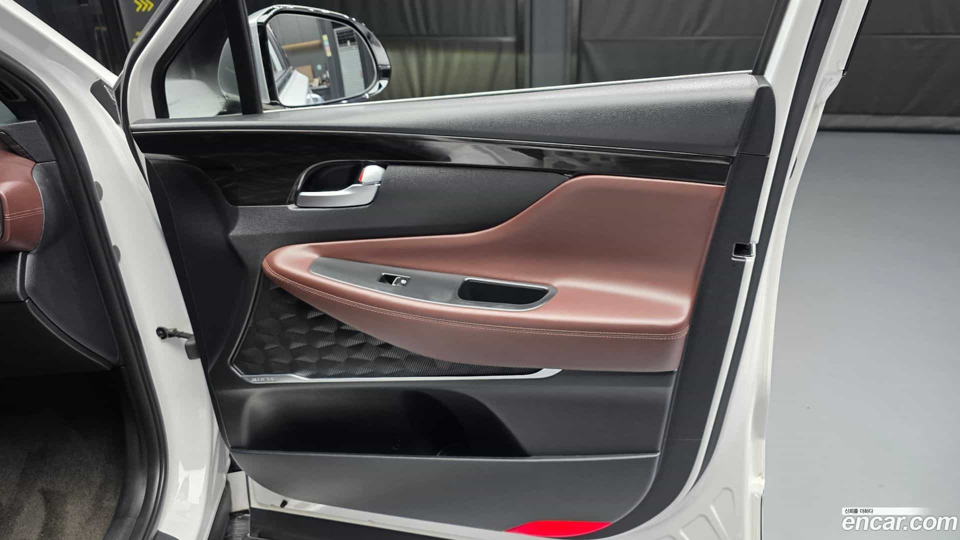 Santafe Hyundai 2018.8-INNER-035