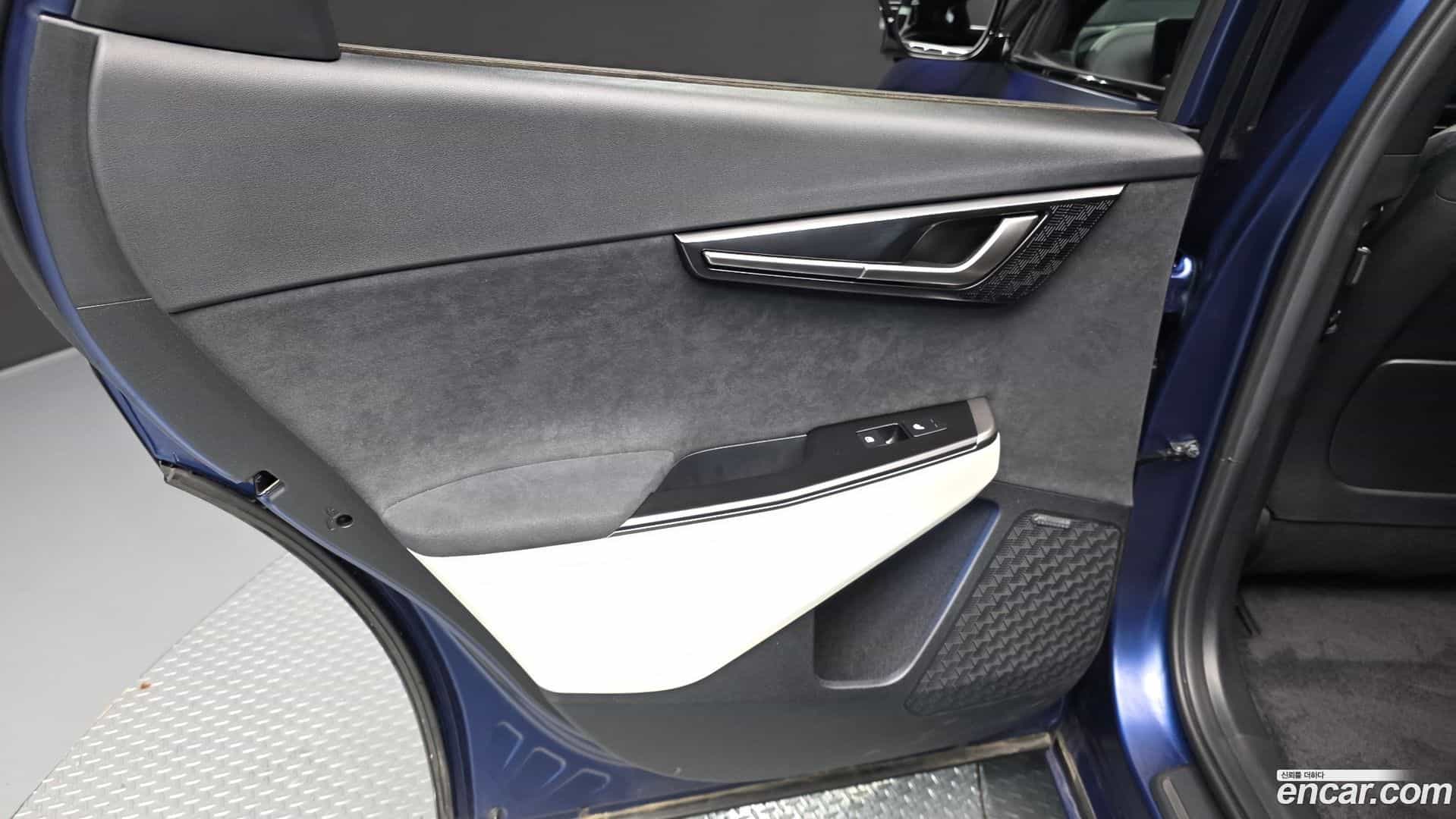 EV6 Kia 2024.5-INNER-035