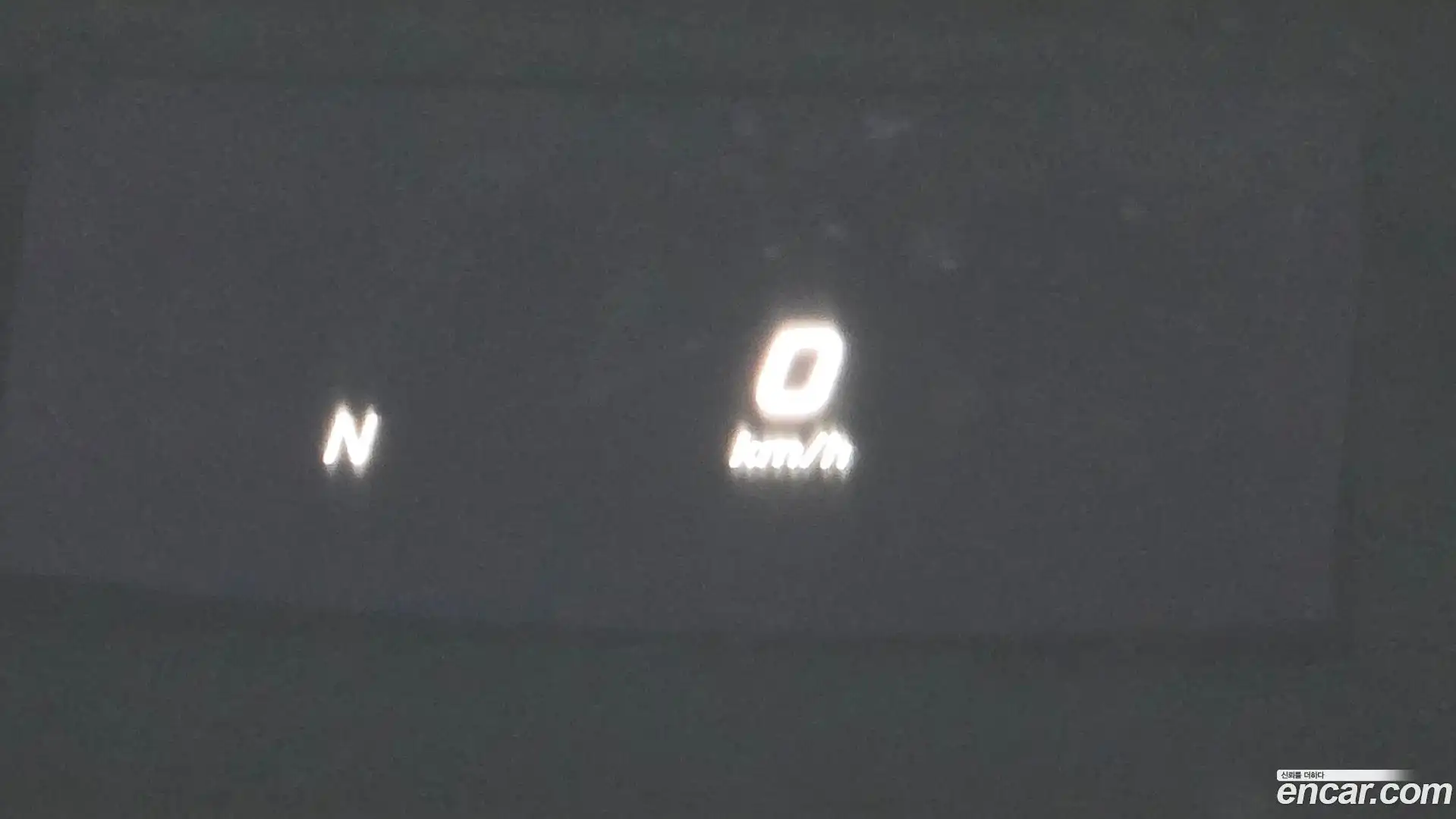 E-Class Mercedes-Benz 2017.1-OPTION-021