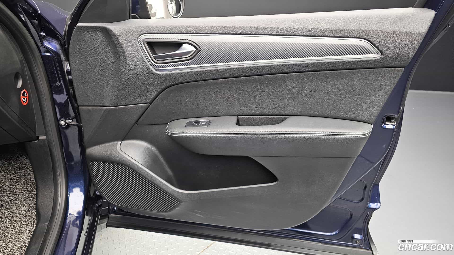XM3 Renault Korea 2020.8-INNER-034