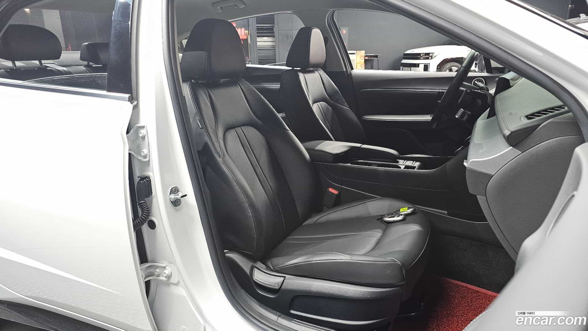 Sonata Hyundai 2025.0-INNER-036