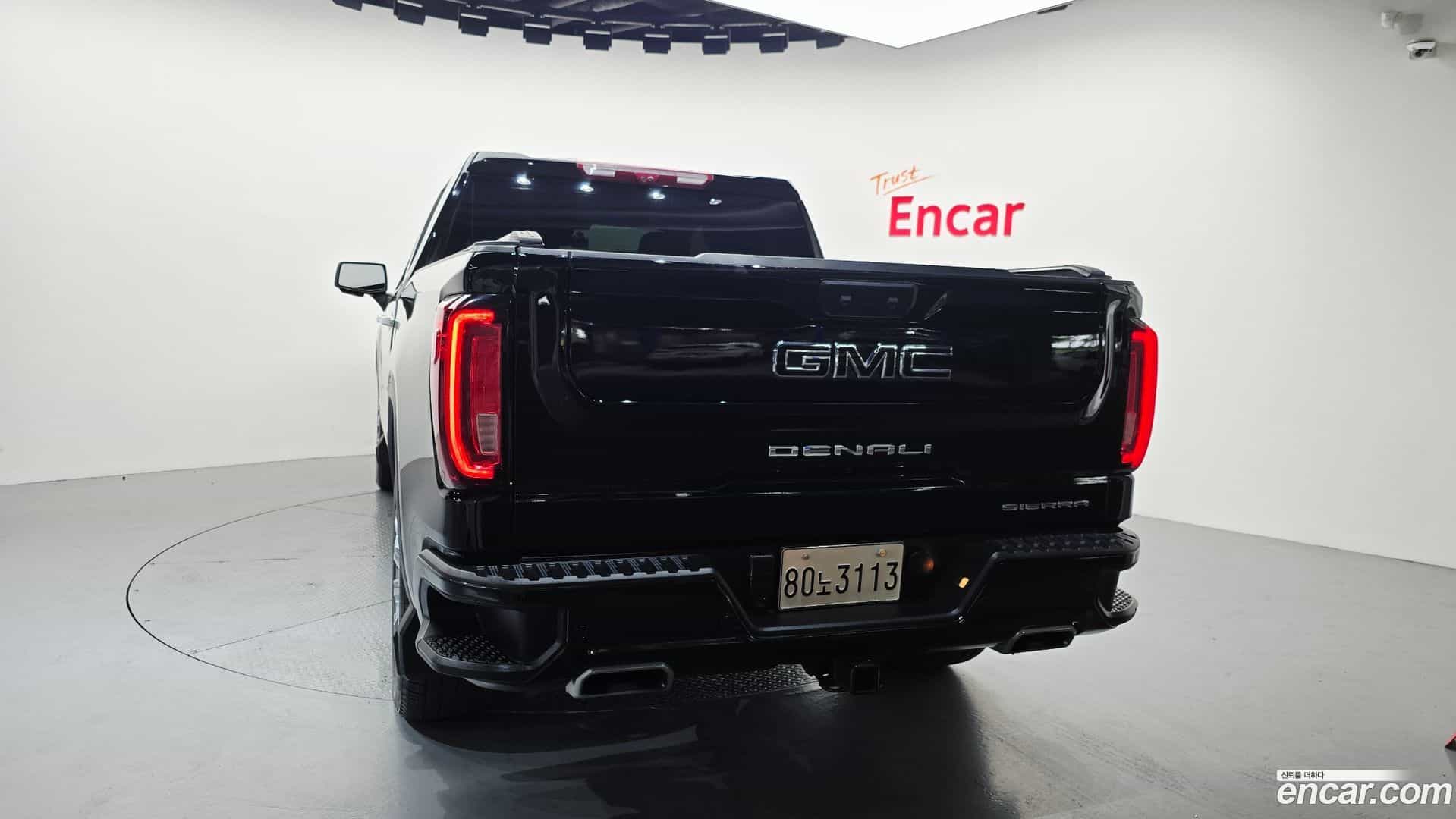 Sierra GMC 2023.4-OUTER-004