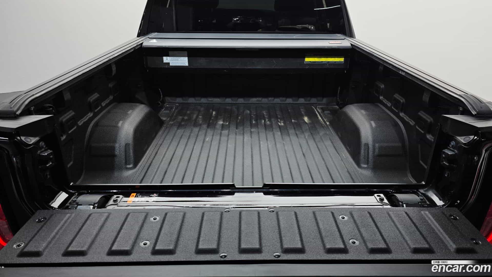 Sierra GMC 2023.4-OPTION-024