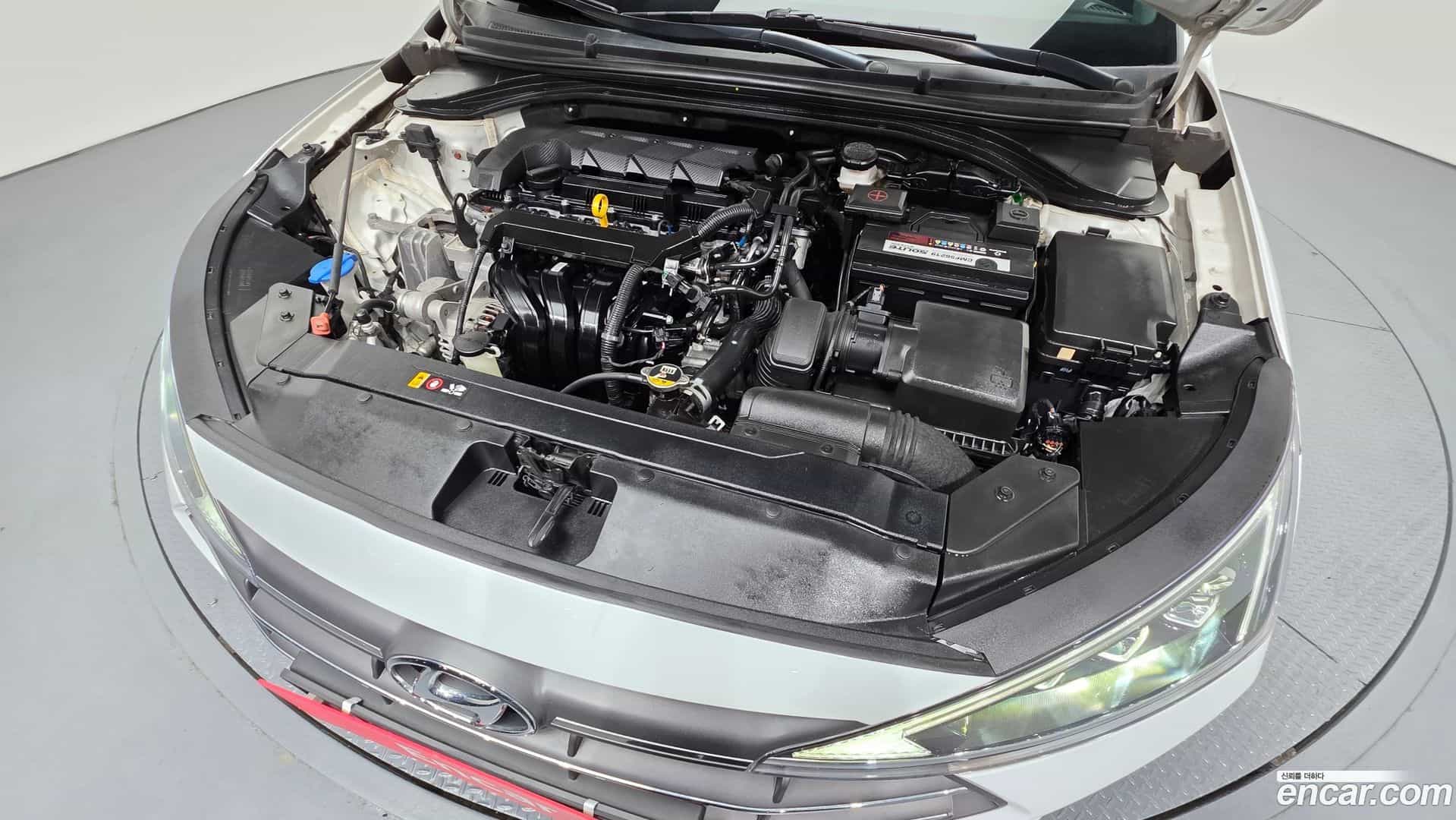 AVANTE Hyundai 2019.5-OUTER-006