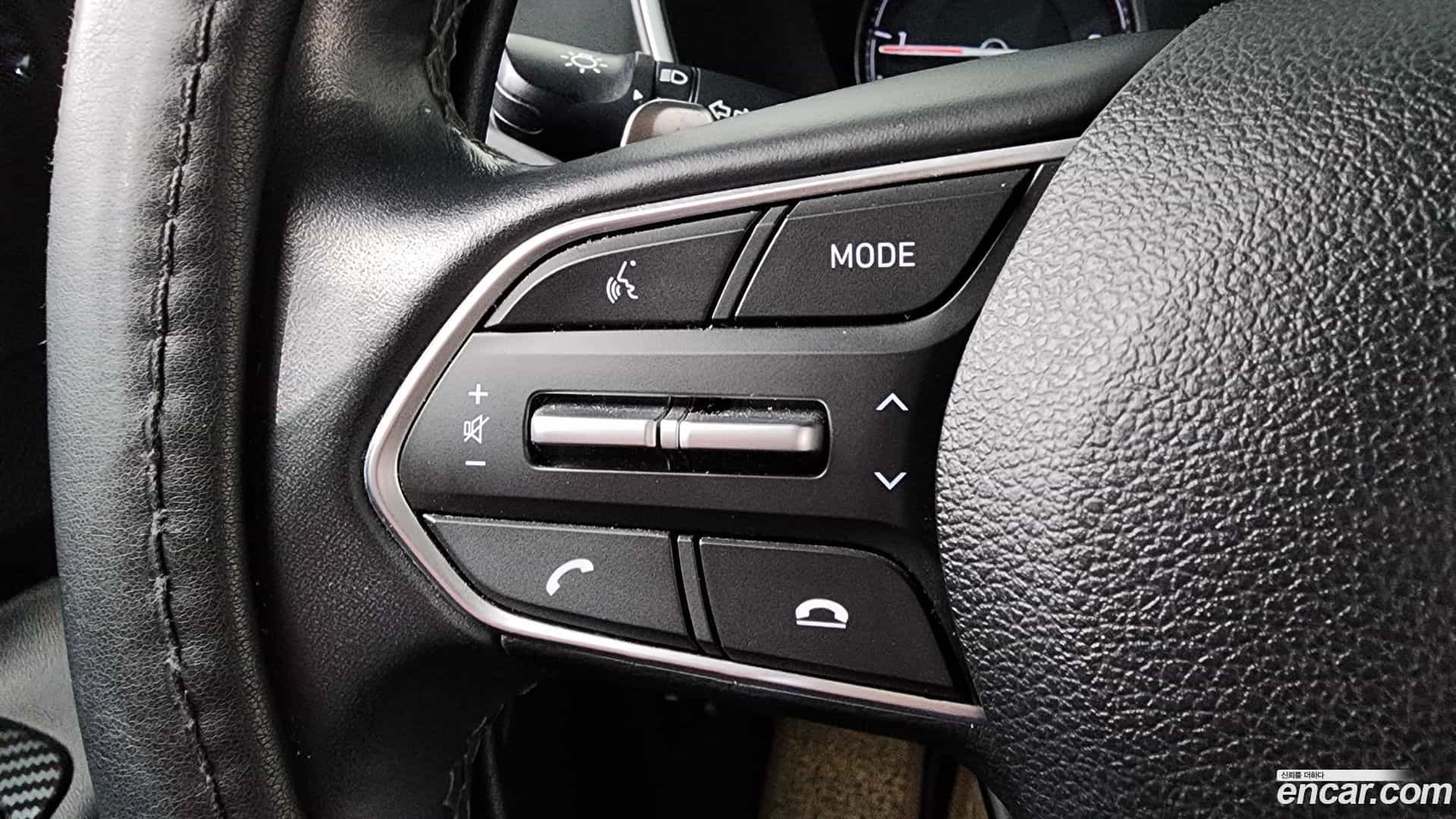 Santafe Hyundai 2020.6-OPTION-021