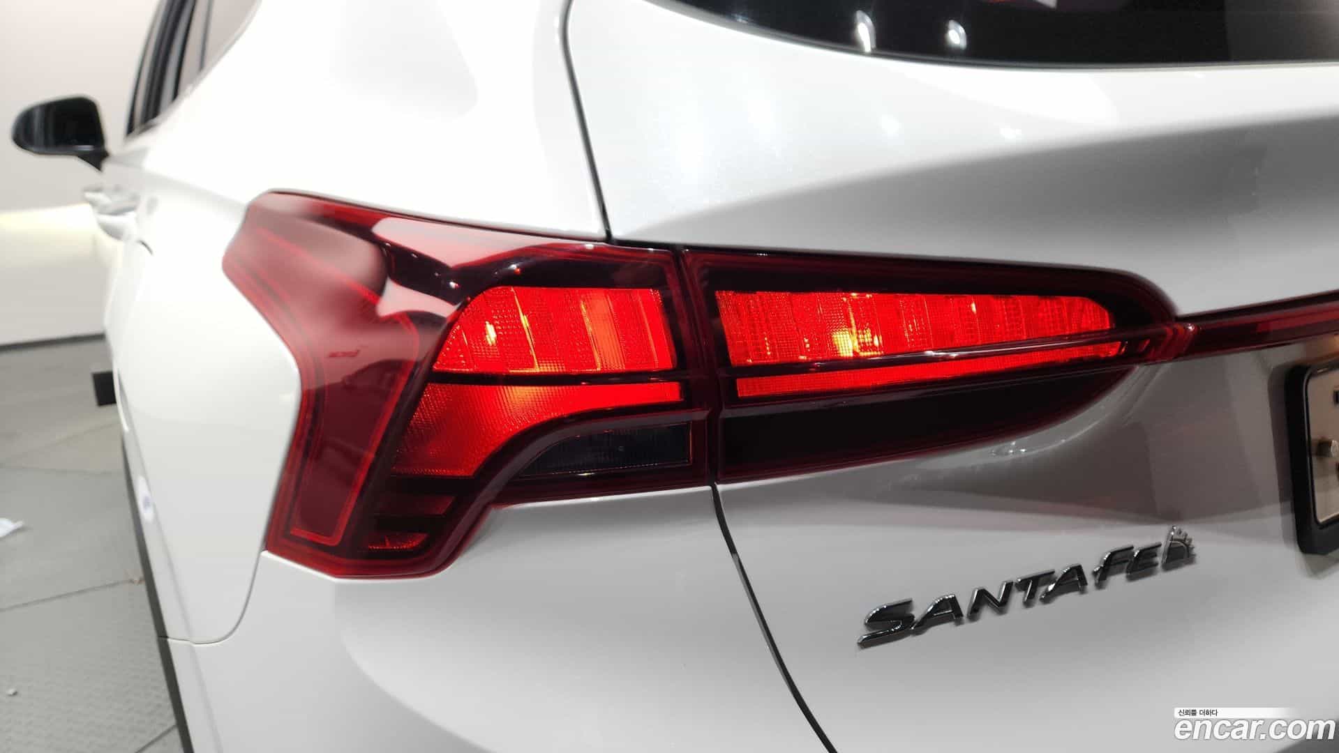 Santafe Hyundai 2020.6-OUTER-033