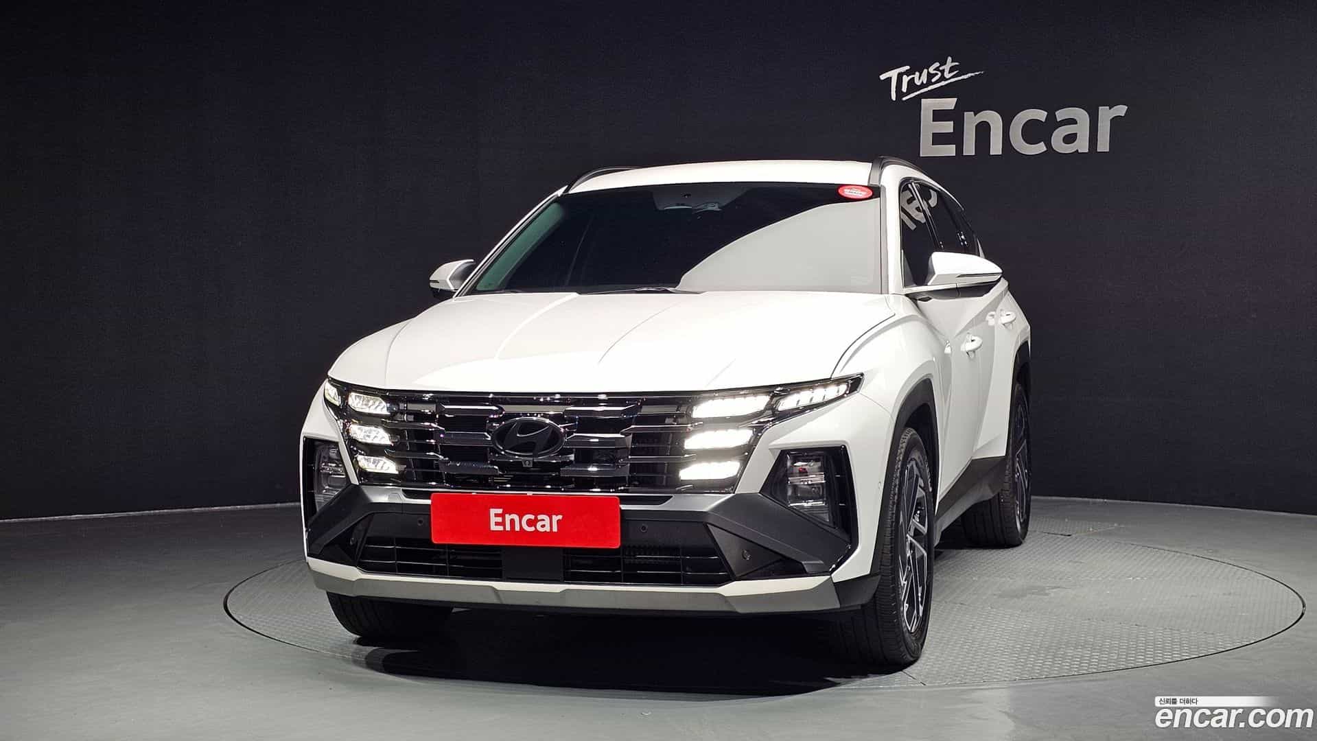 Tucson Hyundai 2024.0-OUTER-003