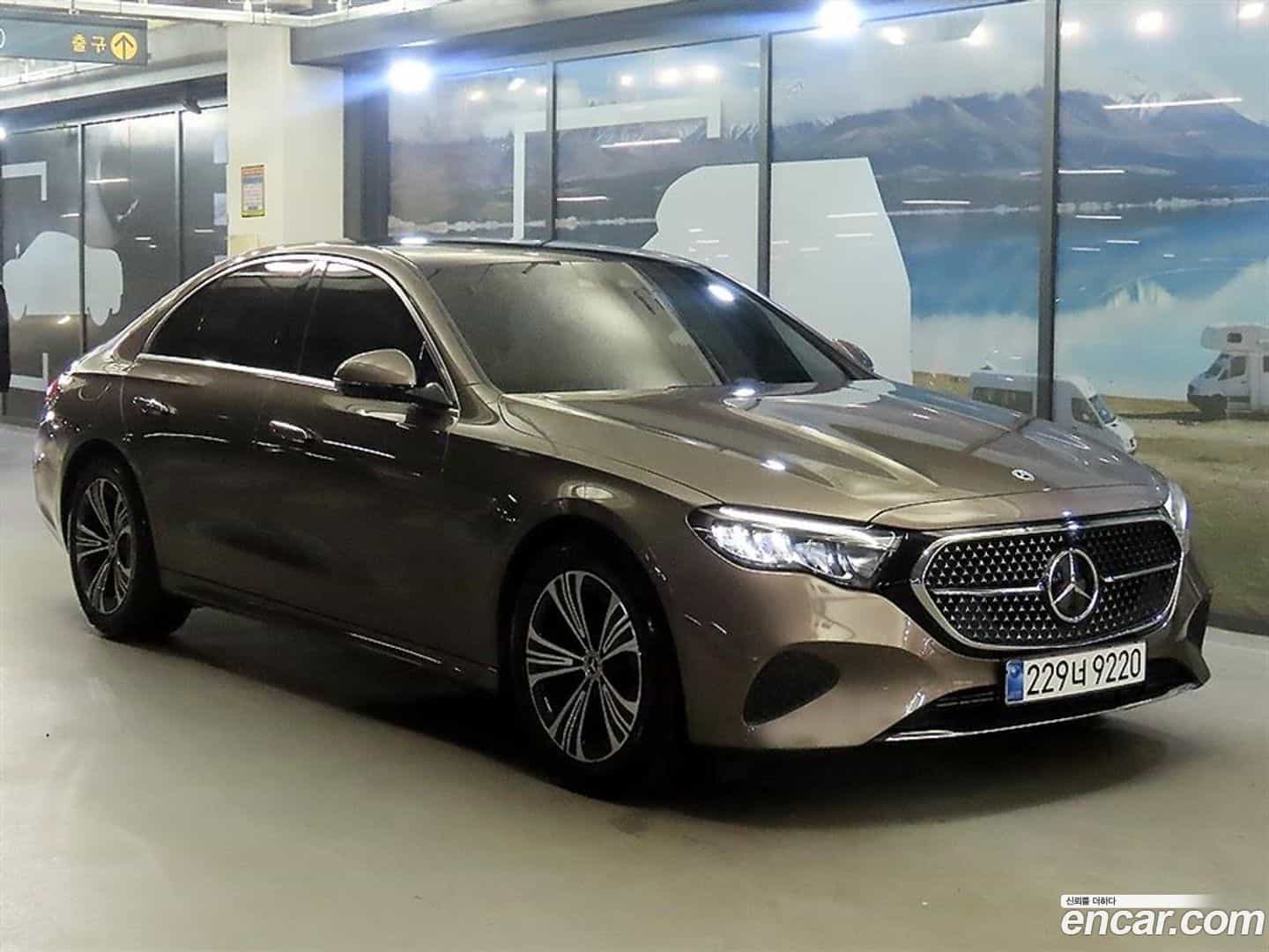 E-Class Mercedes-Benz 2025.2-OUTER-001