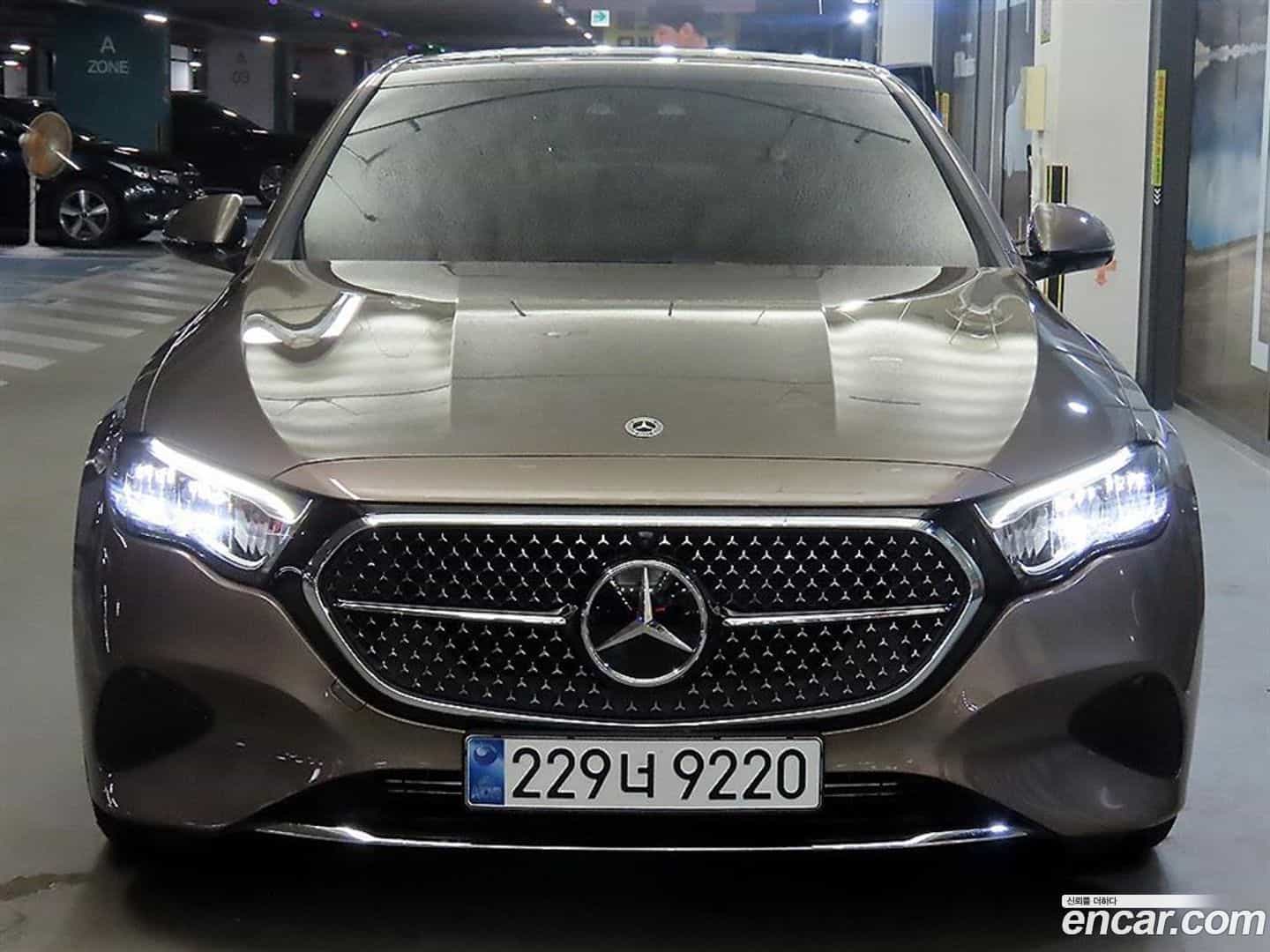 E-Class Mercedes-Benz 2025.2-OUTER-002