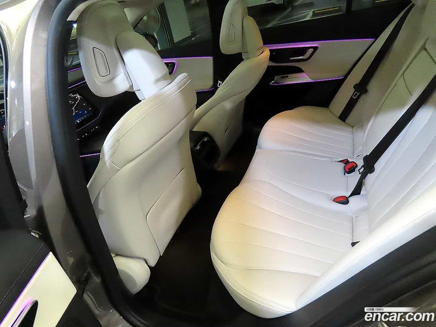 E-Class Mercedes-Benz 2025.2-INNER-007