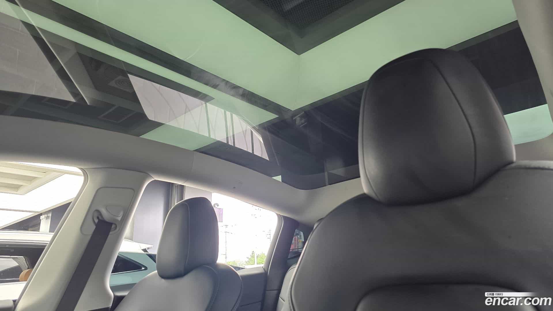 Model Y Tesla 2022.4-OPTION-021