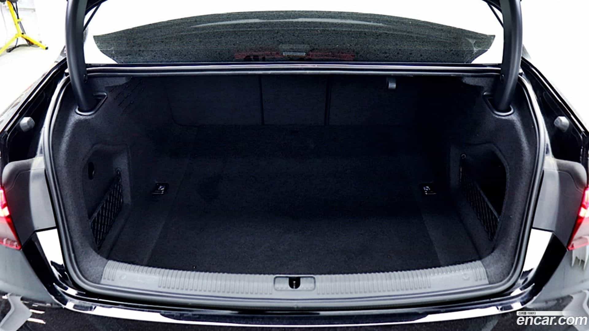 A4 Audi 2022.4-OPTION-018