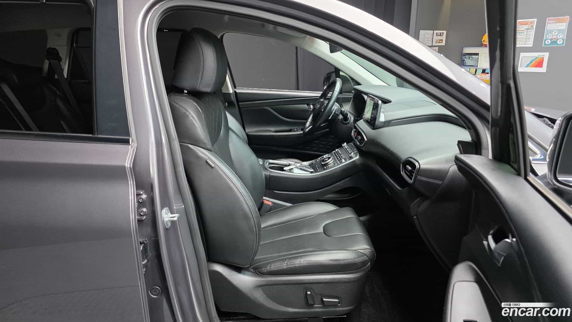 Santafe Hyundai 2022.8-OPTION-015